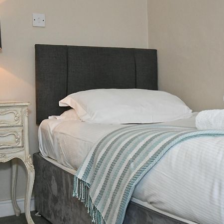 Lansdowne Strand Calne Zimmer foto